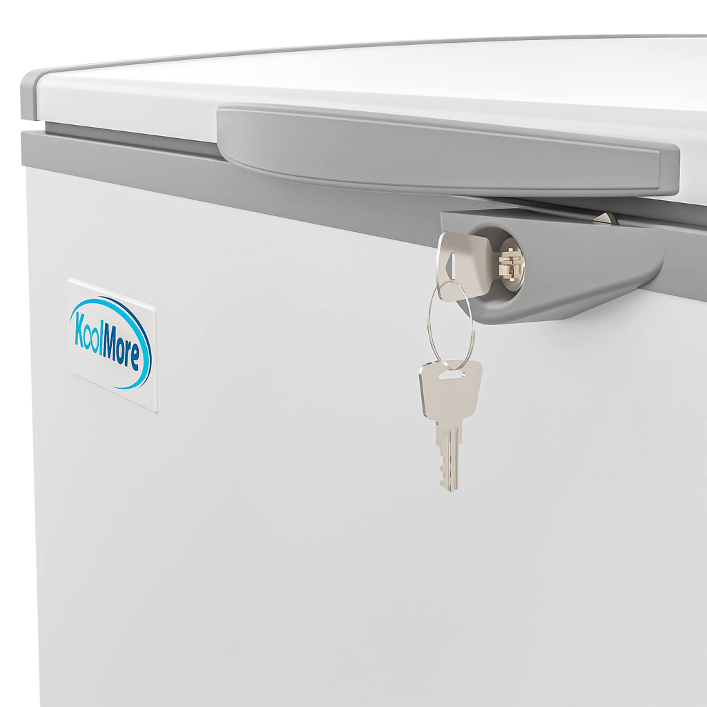 White Chest Freezer H951